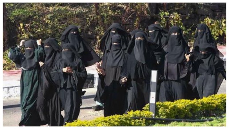 बिना हिजाब वाली का रेप हो जाता है: मर गया कॉन्ग्रेसी जमीर, ओवैसी बोले- बुर्का वाली PM बनेगी