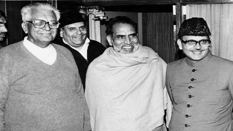 वीपी सिंह को खलनायक बताने वाले कल्पलता पांडे पर मौन क्यों? सारी सीटों पर भर दी स्वजातीय