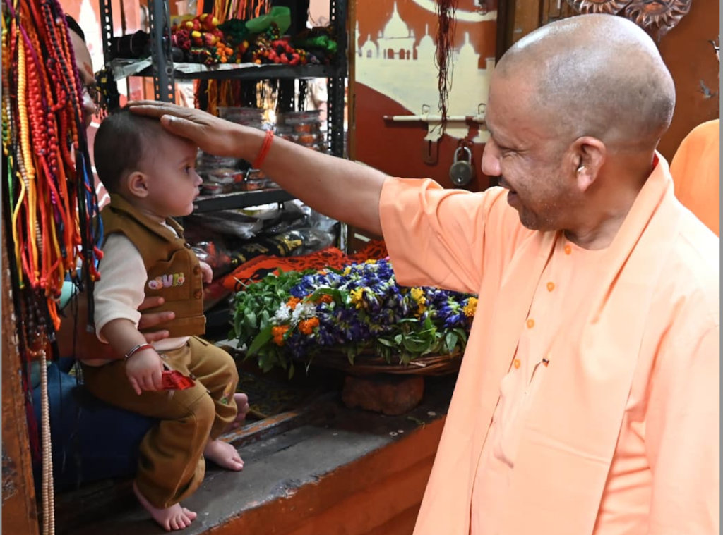 अनाथ, विधवा और वृद्ध अब बेसहारा नहीं: CM योगी ने ली जिम्मेदारी